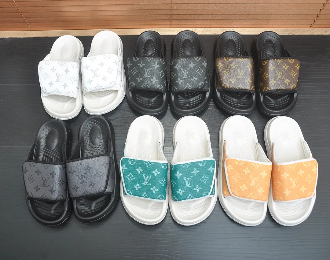 Men's men's shoes 💰340💶 [Louis Vuitton LV slippers] (high-end cowhide) counter 1:1 fashion style, a must-have for summer! The designer used LV’s iconic outsole. The original simple slippers instantly become fashionable! The upper is made of flexible special cowhide leather straps alternately, and the workmanship is exquisite! A must-have for stylish men in summer, size 38-45 (45 customized)